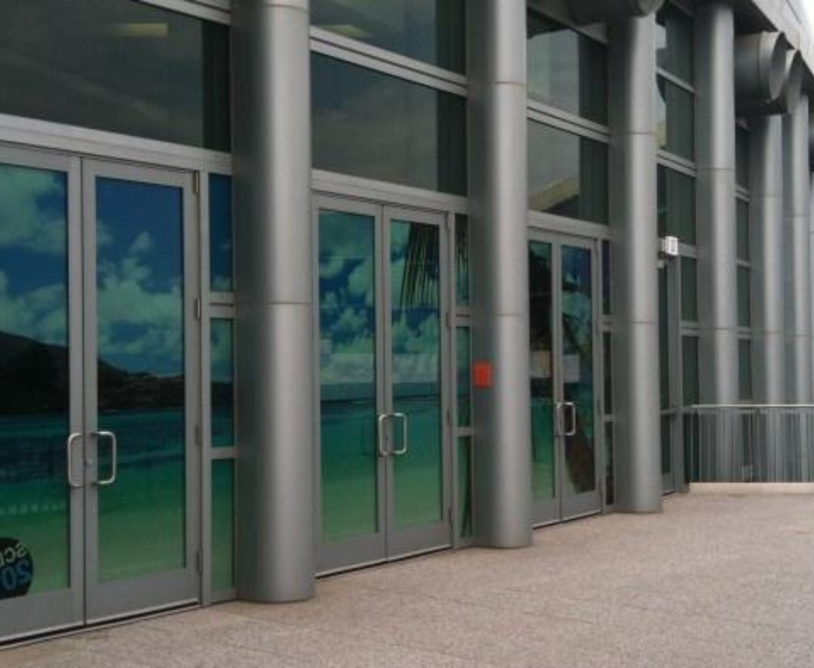 How to Utilize UV Blocking Window Film With Graphics